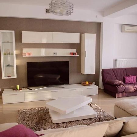 Апартаменты Sadara Sea Breeze Нэводари Экстерьер фото